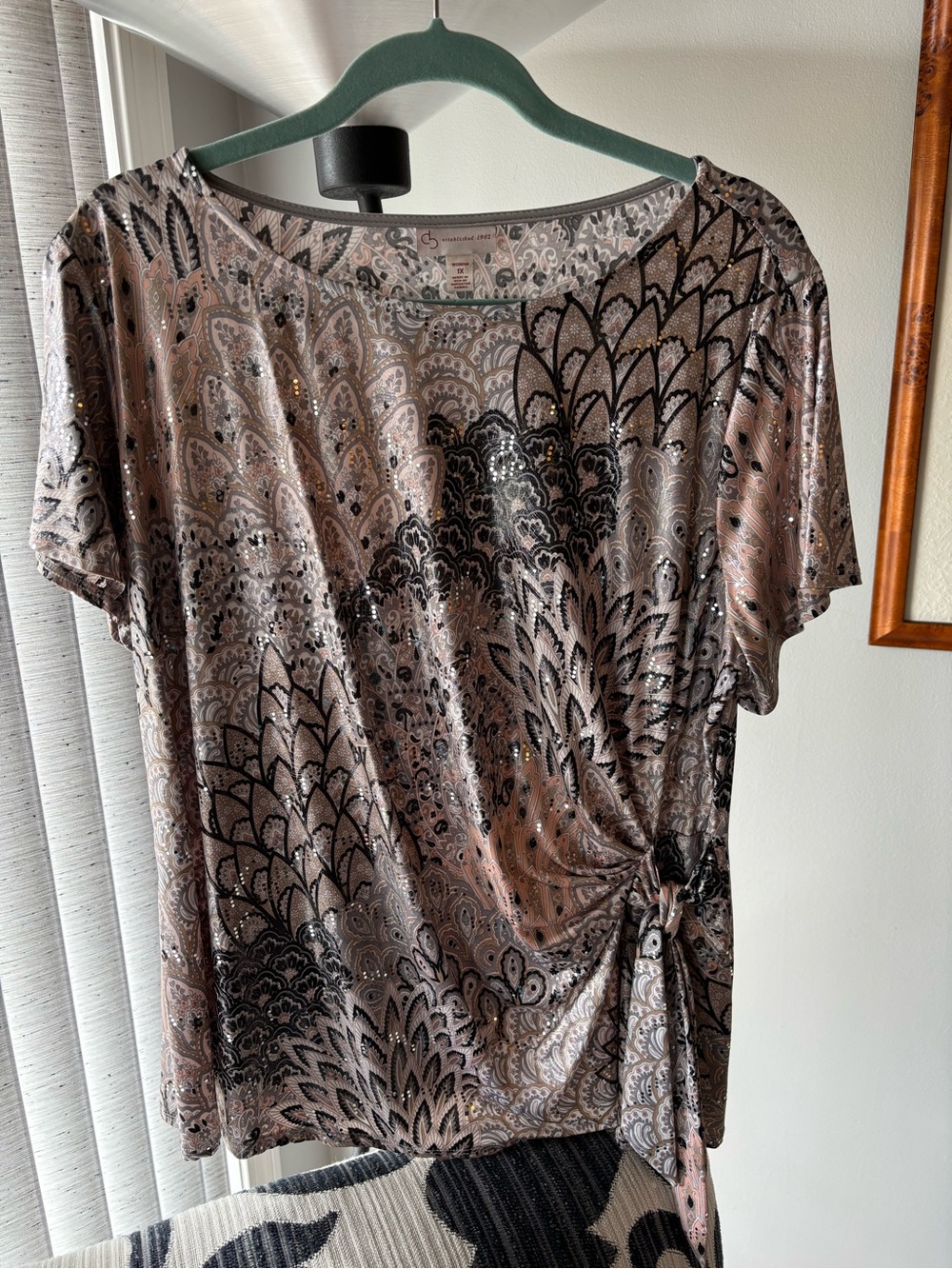 Embellished Paisley Tie-Detail Women's Top - Blush